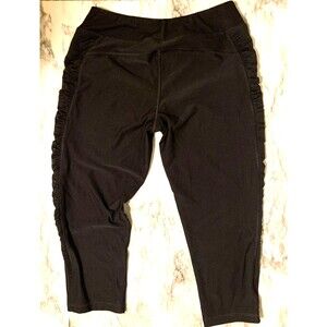 Avia Womens Small Capri Ruched Black Workout Leggings Yoga Pants Size Small